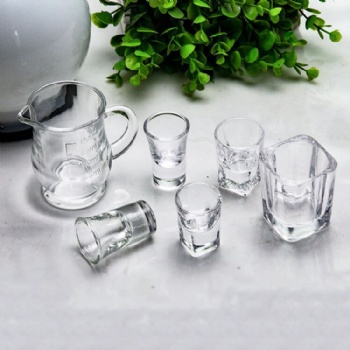B01186003 shot glass