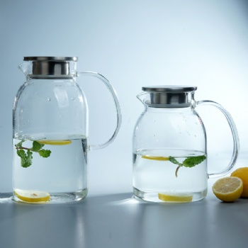glass pitcher with SS lidB05230002