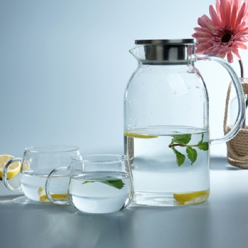 glass pitcher with SS lidB05230002	