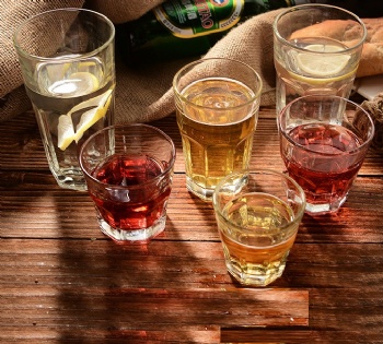 B01180002 tumbler glass