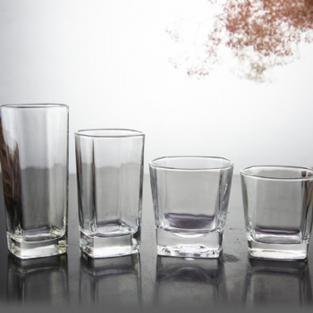 B01180004 tumbler glass
